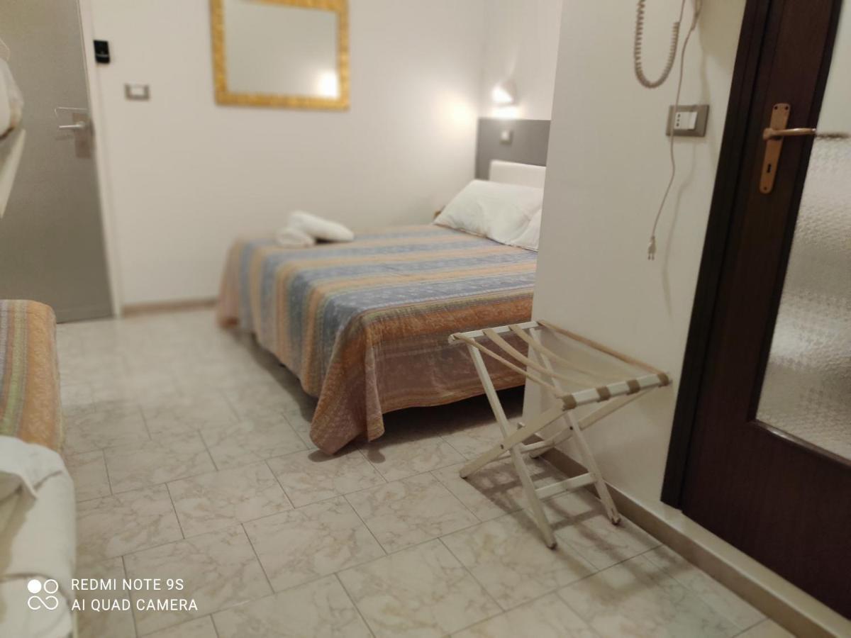Kristalex Pet Family Cesenatico