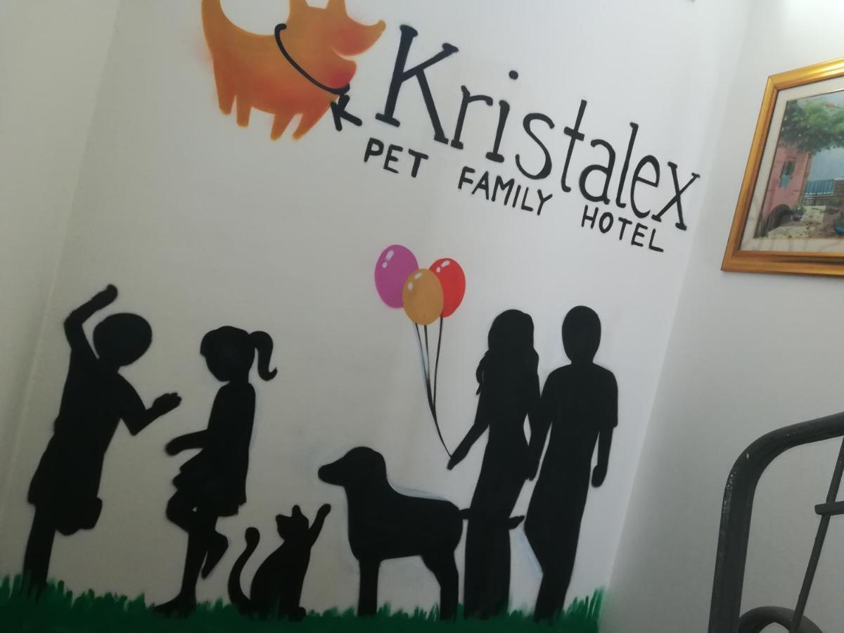Kristalex Pet Family Hotel 3*