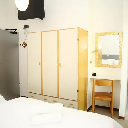 Kristalex Pet Family Hotel Cesenatico Exterior foto